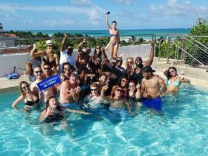 Rooftop Pool - Bentley Hotel - Ocean Drive Miami